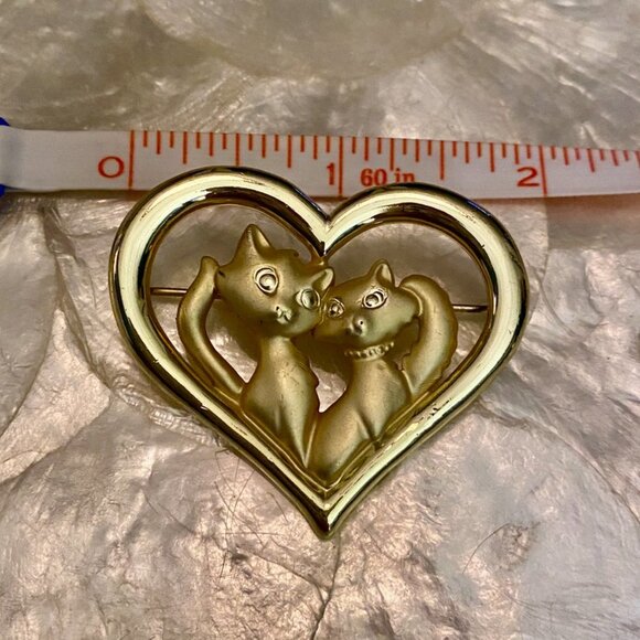 3 For $25! Vintage Danecraft Two Cats Gold Tone Brooch - Picture 3 of 3
